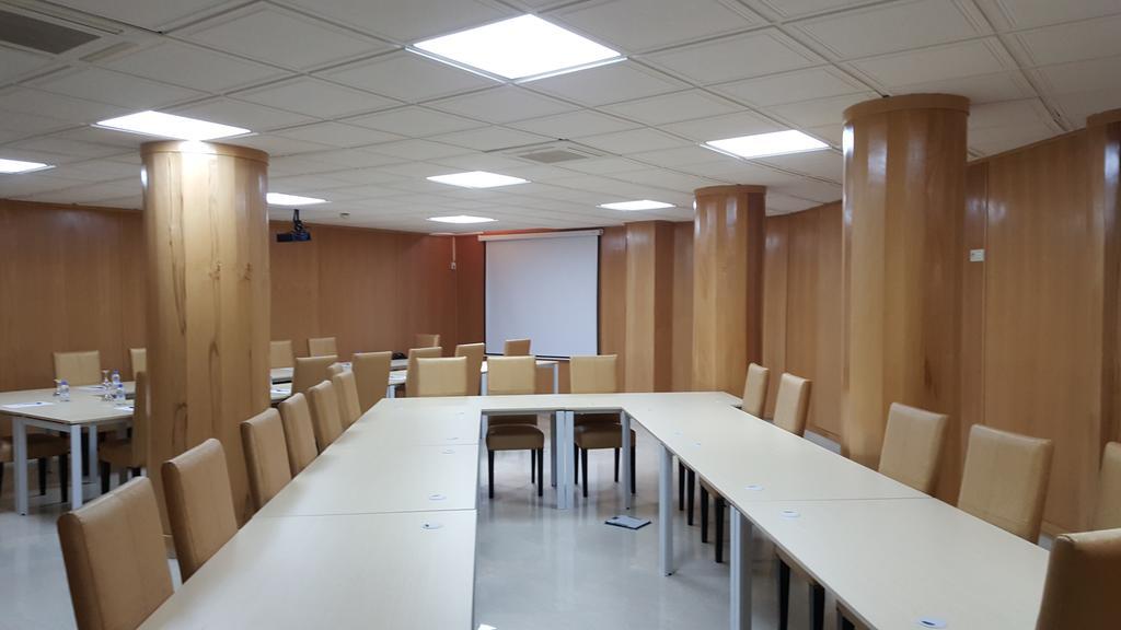 Rania Belmadina Hotel Casablanca Luaran gambar