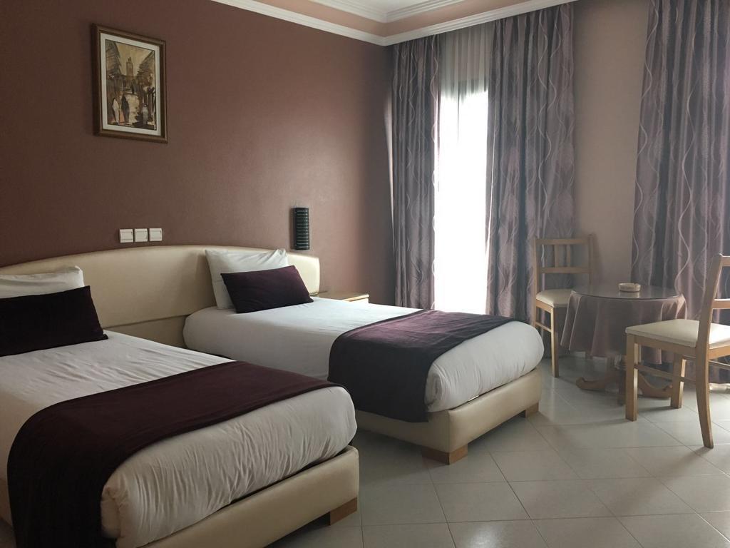 Rania Belmadina Hotel Casablanca Luaran gambar
