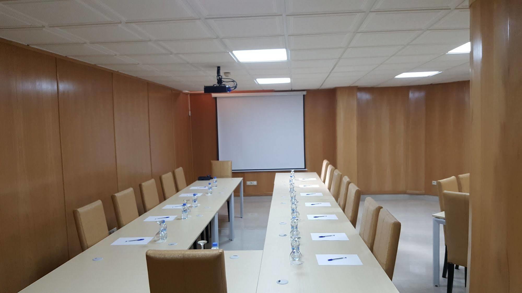 Rania Belmadina Hotel Casablanca Luaran gambar